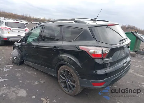 2018 Ford Escape Se из США, поврежденный, VIN 1FMCU9GD7JUC99815